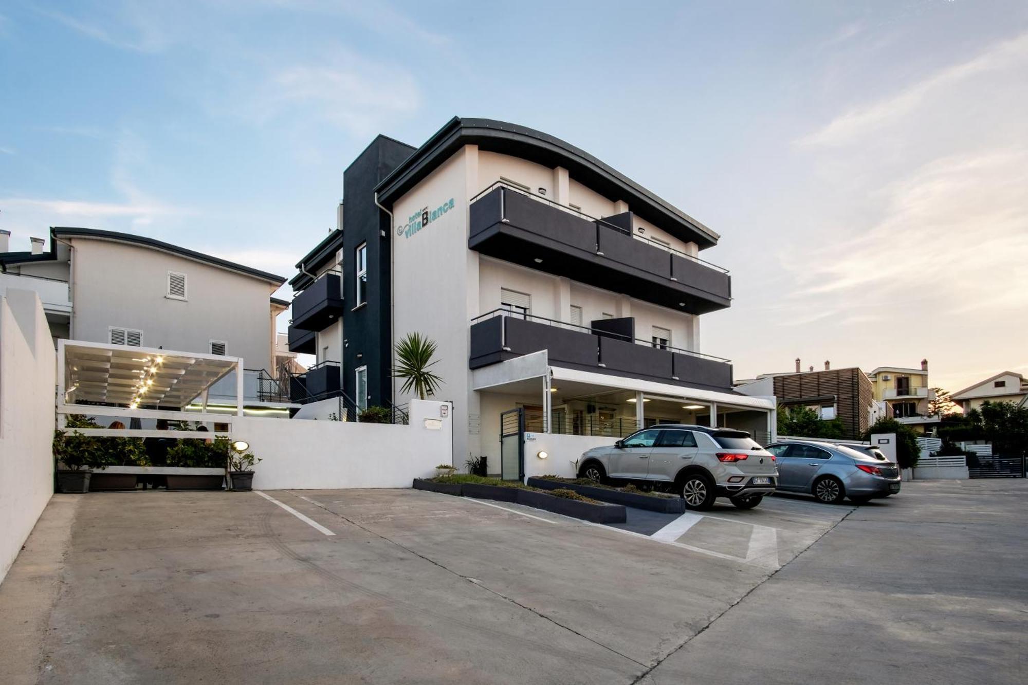 Villa Bianca Hotel & Spa San Salvo Ngoại thất bức ảnh