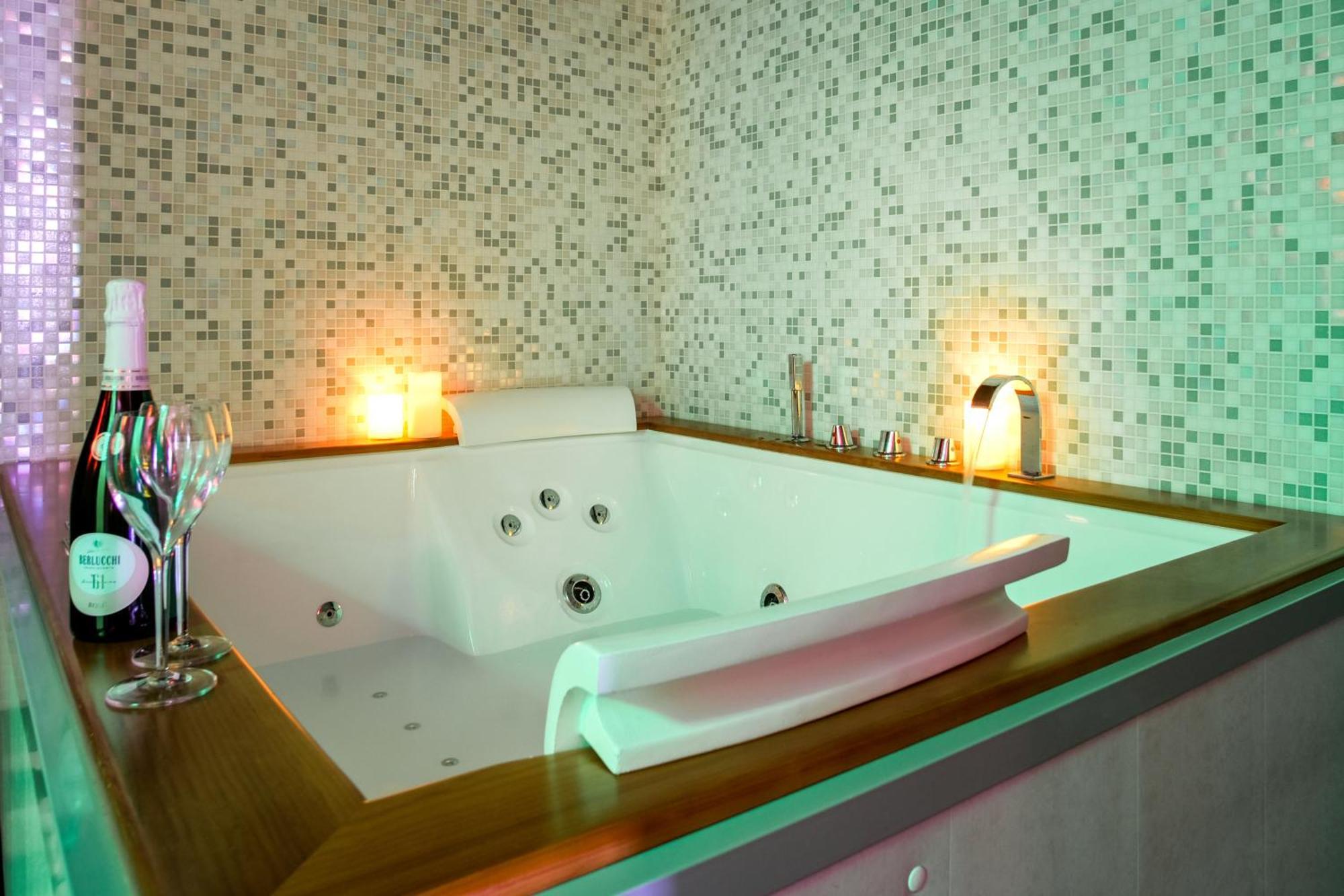 Villa Bianca Hotel & Spa San Salvo Ngoại thất bức ảnh